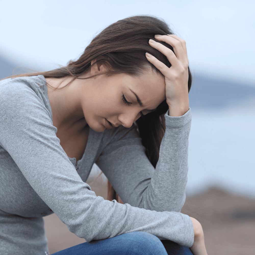 Hélène BERTHIER coach en préparation mentale et formatrice RPS, programme SERENITE, conçu pour vous aider à retrouver une confiance solide, à surmonter le stress, l’anxiété et la peur du regard des autres, gestion des émotions, gestion des conflits, stress, anxiété, anxiété sociale, deuil, traumatisme, risques psychosociaux en entreprise, Limoges, Haute-Vienne, Limousin, Nouvelle Aquitaine, à distance, en présentiel, en entreprise, France