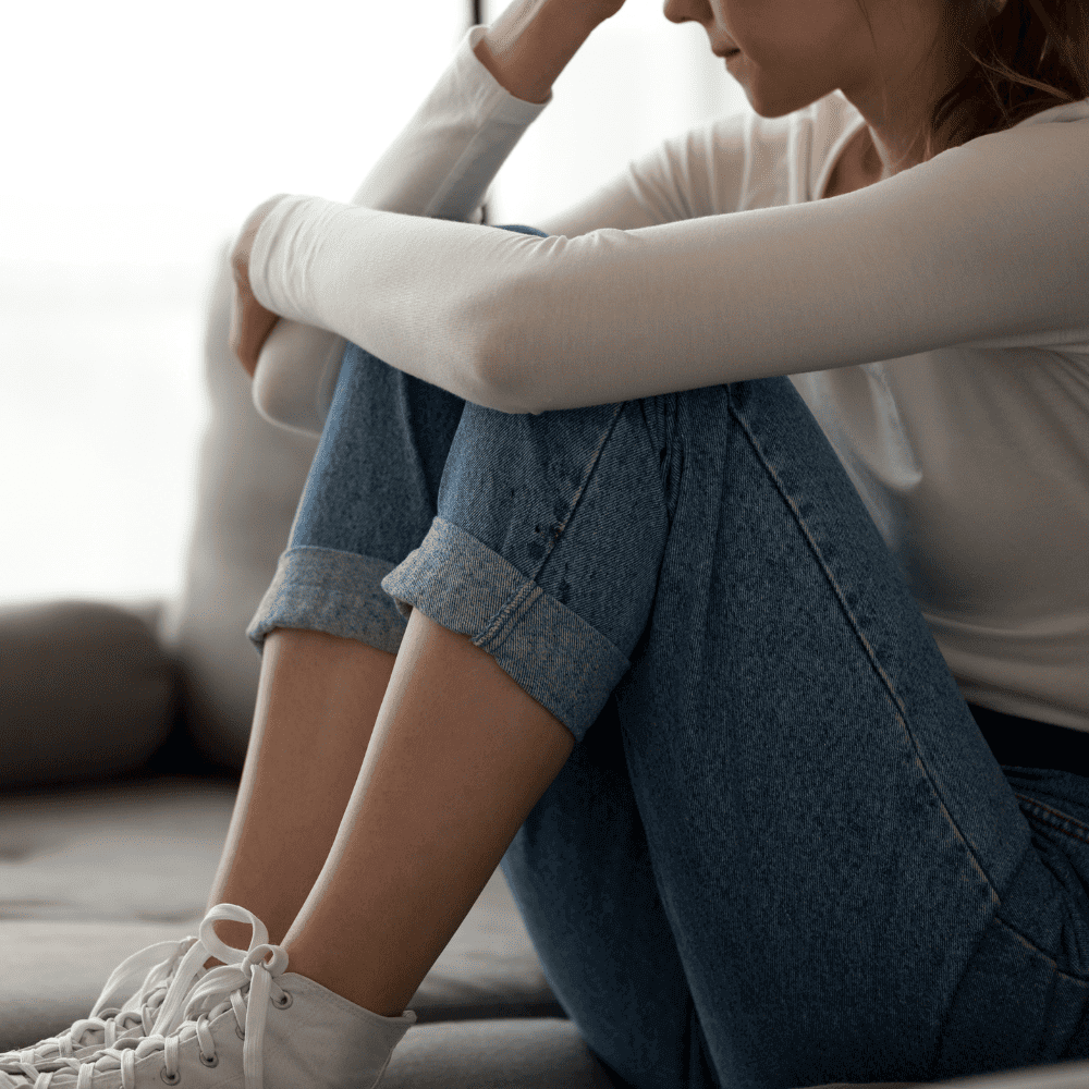 Hélène BERTHIER coach en préparation mentale et formatrice RPS, programme SERENITE, conçu pour vous aider à retrouver une confiance solide, à surmonter le stress, l’anxiété et la peur du regard des autres, gestion des émotions, gestion des conflits, stress, anxiété, anxiété sociale, deuil, traumatisme, risques psychosociaux en entreprise, Limoges, Haute-Vienne, Limousin, Nouvelle Aquitaine, à distance, en présentiel, en entreprise, France